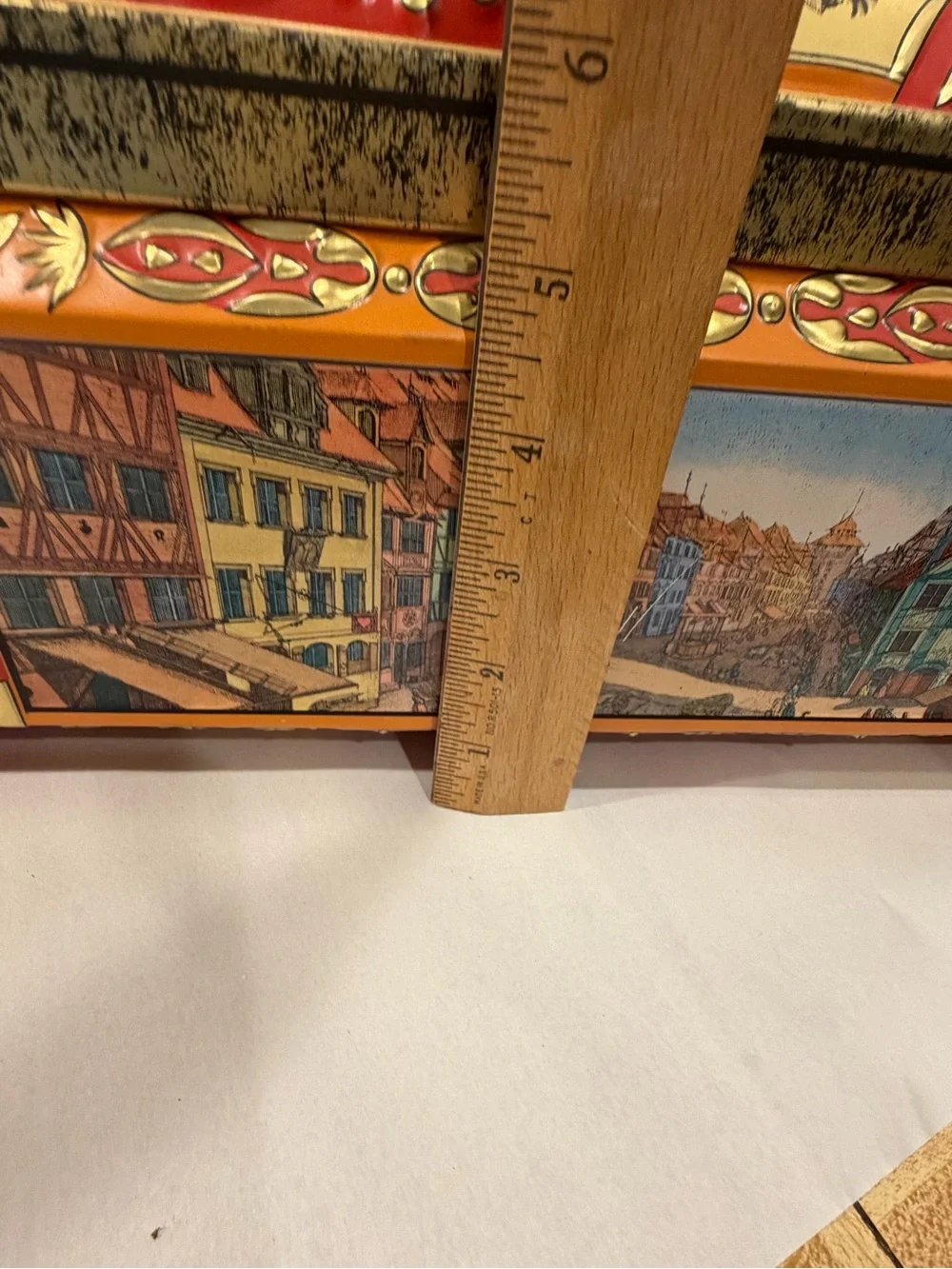 Large Vintage German Tin Bread Box Schmidt Nuremberg Lithograph Scene